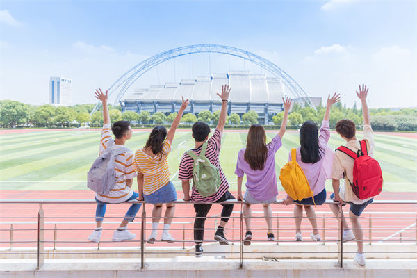 校園招聘嚴(yán)禁限定985和211高校，對(duì)制造業(yè)有哪些啟示？