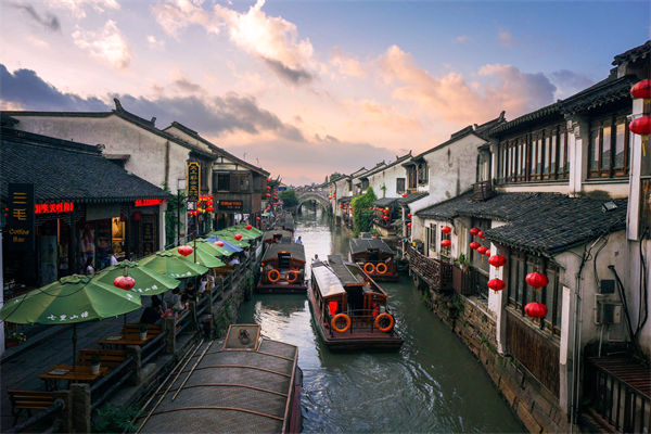 戰(zhàn)略管理如何精準錨定小眾市場，挖掘潛在的藍海？